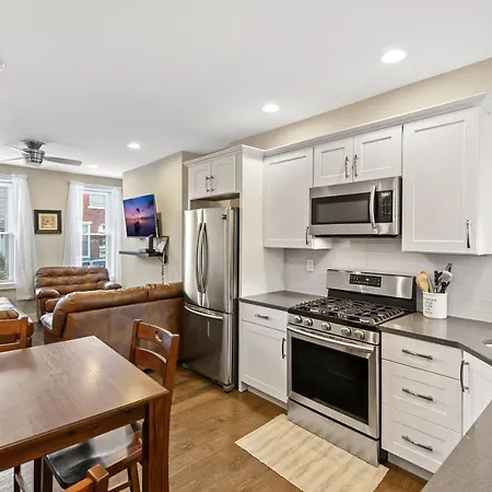 Luxury Rooms Near Temple U, Drexel, Upenn, And The Met Philadelphia Exterior photo