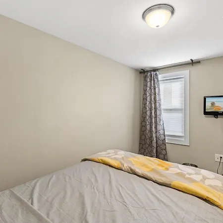 Luxury Rooms Near Temple U, Drexel, Upenn, And The Met Philadelphia Exterior photo