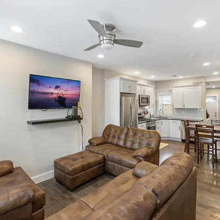 Luxury Rooms Near Temple U, Drexel, Upenn, And The Met Philadelphia Exterior photo